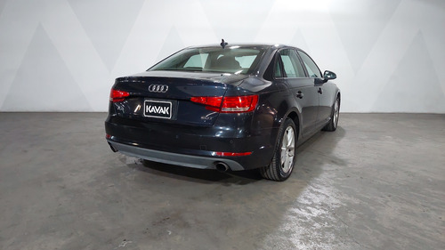 Audi A4 2.0 DYNAMIC DCT