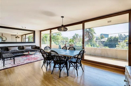 Espectacular Duplex En Vitacura ,magnificas Areas Verdes