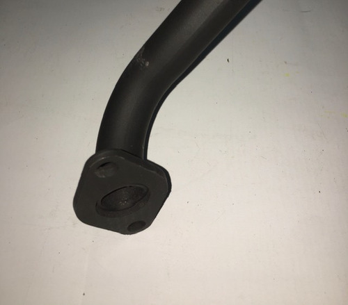 Imagen 3 de 6 de Conjunto Cano De Escape Con Minimos Detalles Zanella Cuotas