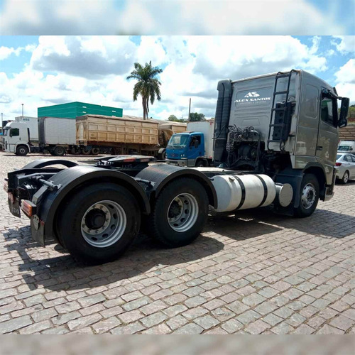 Imagem 7 de 10 de Volvo Fh 440 6x2 2011/2011