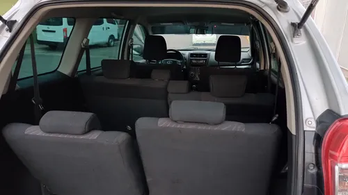 Toyota Avanza 1.5 Premium 99hp Mt