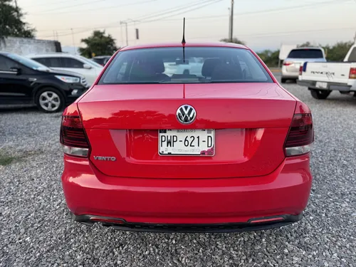 Volkswagen Vento 1.6 Starline At
