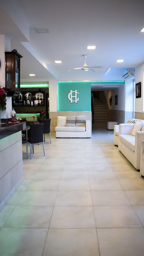 Hotel En Venta, Centro De Las Termas De Rio Hondo