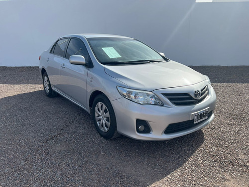 Imagen 3 de 14 de Toyota 2014 Corolla 1.8 Xli L/11