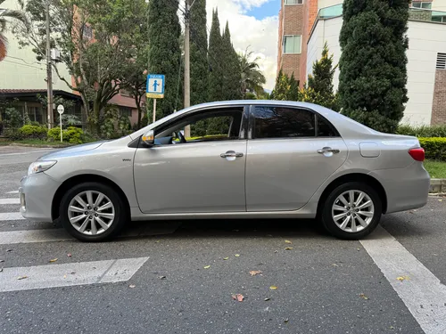 Toyota Corolla 1.8 Xei Automática