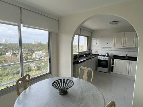 Imagen 21 de 22 de Apartamento Punta Del Este - Lincoln Center, 170 M2, Vista Al Mar, Piso Alto!!