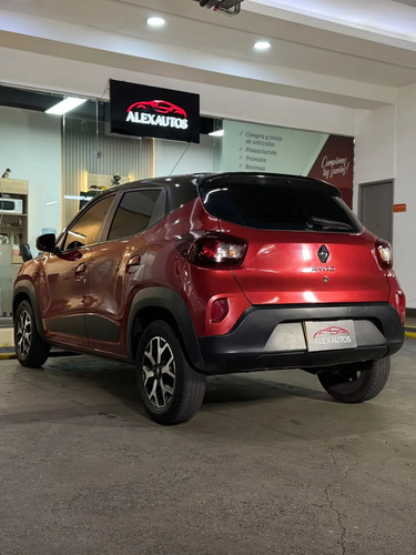 Renault Kwid 1.0 Outsider