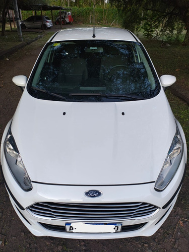Ford Fiesta 2017 Impecable - Oportunidad