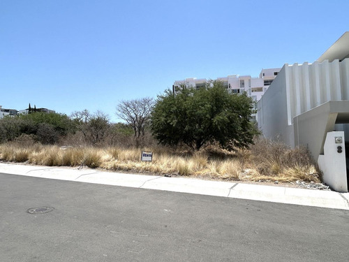 Zibata Queretaro, Precioso Lote En Venta De 309.25 M2. Condominio Cardon