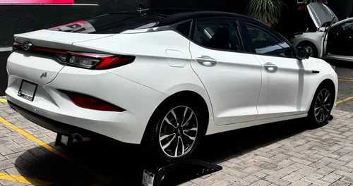 JAC J7 1.5T Quantum Cvt
