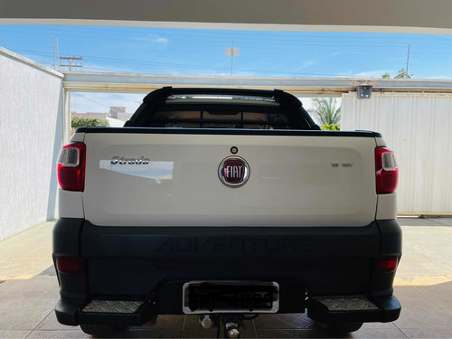 Fiat Strada 2014 1.8 16v Adventure Cab. Dupla Flex 3p