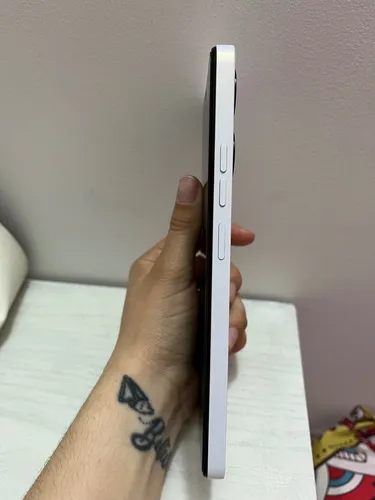 Celular Tecno Spark 10 Pro Dual Sim 256gb/8gb Blanco (Usado)