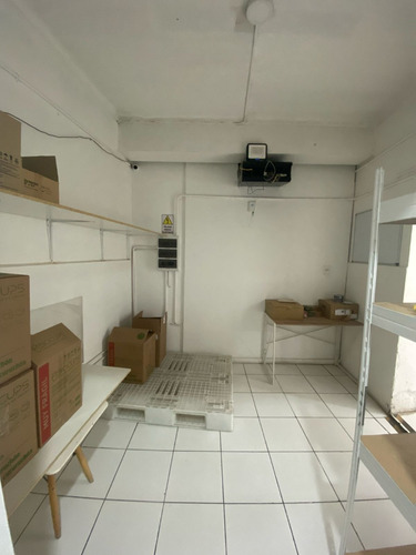 Vendo Local Comercial Llave En Mano (heladeria- Congelados)