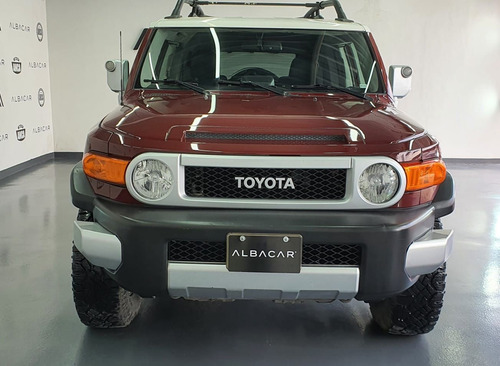 Imagen 2 de 15 de Toyota Fj Cruiser 2010 4.0 Premium At