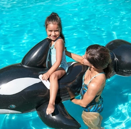 Imagem 2 de 6 de Bote Baleia Inflável Bóia Gigante Piscina Alça Para Criança