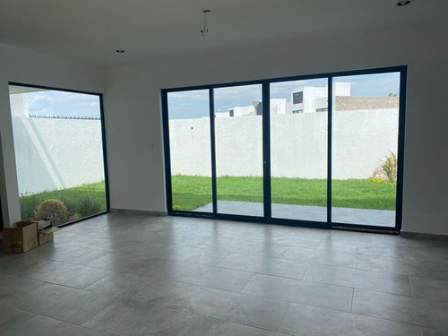 Se Vende Casa En Juriquilla Campestre, 3 Recamaras, Gran Jar