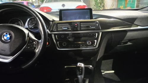 BMW Serie 3 2.0 328ia Modern Line At