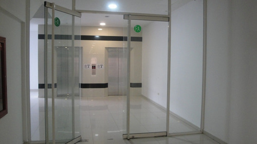 Alquiler Oficina C.c El Rodeo