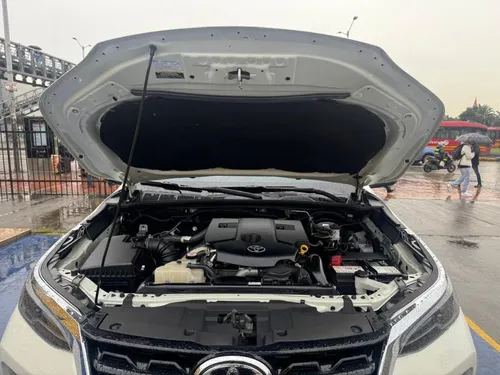 Toyota Fortuner Srv 2.8cc 4x4 Diesel At Aa