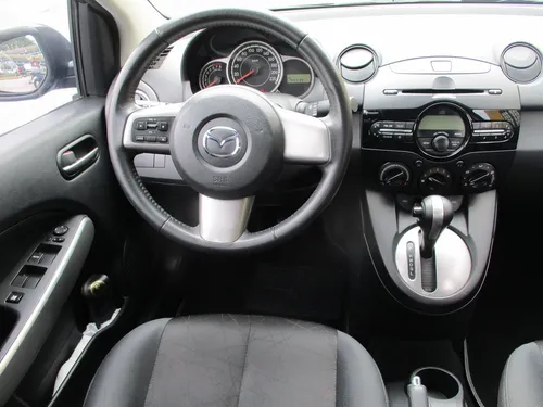 Mazda 2 1500cc At Aa
