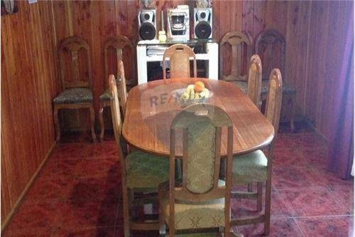 Imagen 13 de 30 de Remax Vende Casa Y Galpón Muy Céntrico En Pucón.