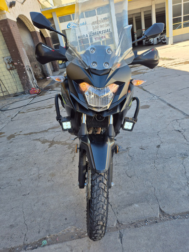 Versys 300x