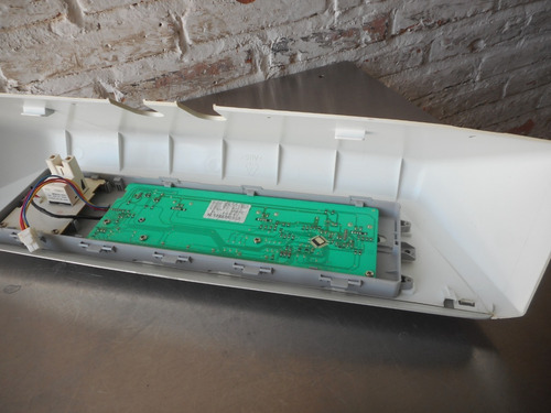 Panel Con Tarjeta Mag160-as2805gps-elmx13 Lavador Frigidaire (Usado)