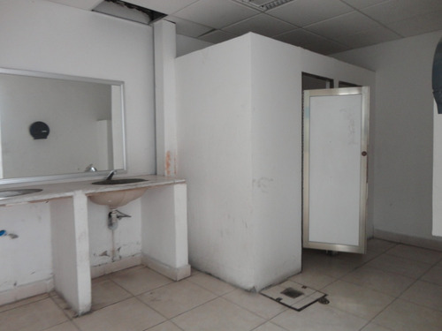 Bodega Comercial En Renta Y Venta Sobre Norte 45 De 1914m2, Altura De 9 A 11 Metros.