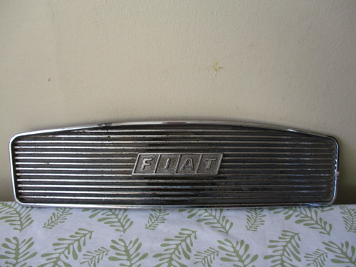 Antiguo Frontal De Fiat 600