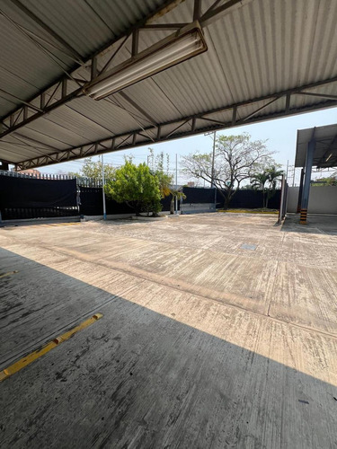 Oficina Con Almacen En Renta Villahermosa
