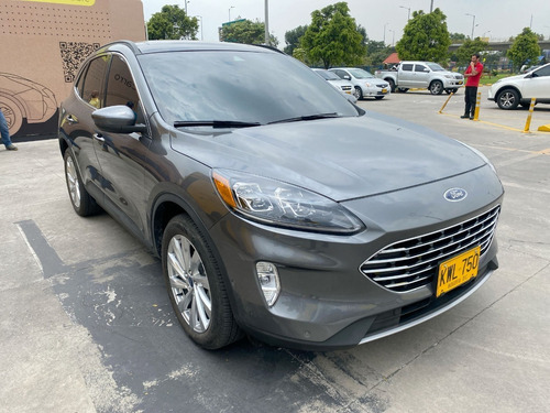 Imagen 12 de 25 de Ford Escape Titanium Hev