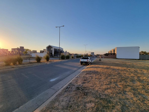 Imagen 6 de 14 de Venta! Lote En Docta Frente Espacio Verde En Av. Principal! Etapa 1 Apto Duplex 360m2