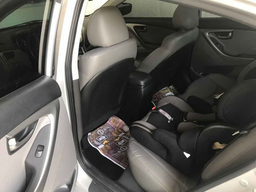Hyundai Elantra 1.8 16v Gls Aut. 4p 2012