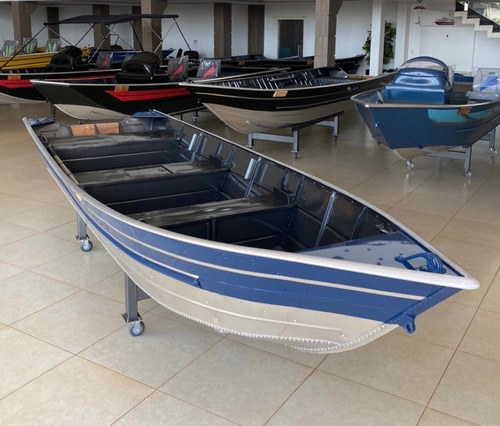 Imagem 9 de 16 de Barco De Alumínio Petybrazil 500 S ( Somente O Casco)