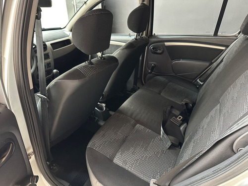Renault Sandero Expression Hi-Flex 1.0 16V 5p