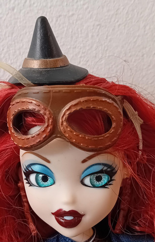 Muñeca Bratzillaz Meygana Broomstix Muy Completa (Usado)