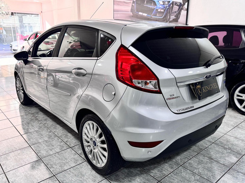 Fiesta Hatch 1.6 2015 Automático