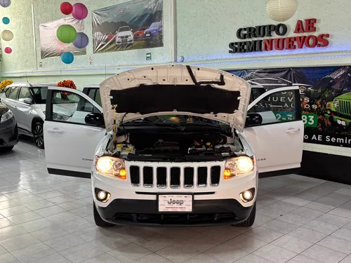 Jeep Compass 2.4 Latitude 4X2 At