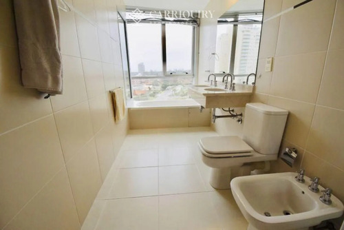 Apartamento En Alquiler Playa Mansa 3 Dormitorios Seasons