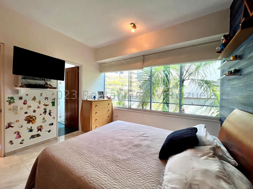 Los Palos Grandes, Apartamento En Venta