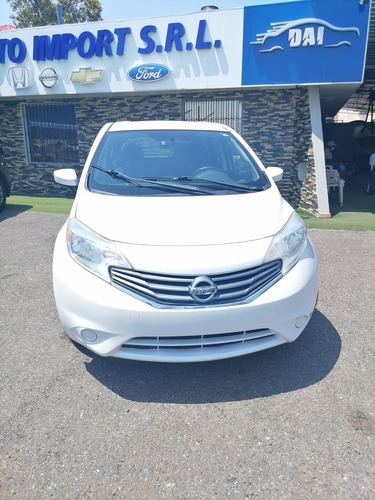 Nissan Versa Note 2015