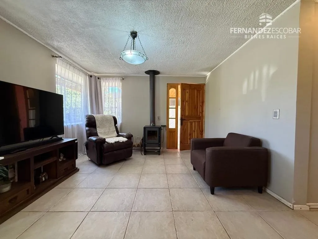 Imagen 3 de 23 de Los Andes - Arriendo Casa 3d 2b Piscina - Villa El Encuentro