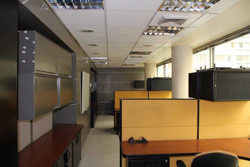 Imagen 6 de 12 de Oficina Amoblada En Las Condes