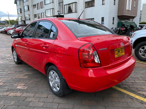 Hyundai Accent Vision