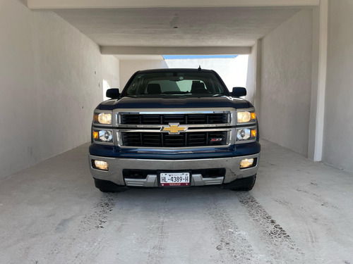 Chevrolet Silverado 6.03500 Chasis Cab V8 Man Aa At