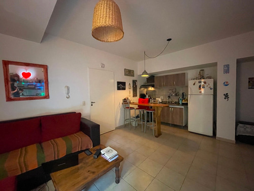 Imagen 4 de 14 de Retasado Departamento Ph 2 Ambientes Patio Villa Urquiza