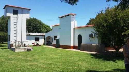 Imagen 2 de 14 de Hermosa Casa Quinta En Venta En Gualeguay