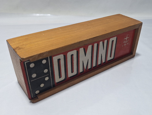 Antigo Jogo De Dominó Estrela Madeira Ano 1968 Completo (Usado)