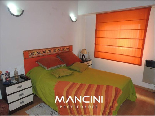 Triplex 4 Amb Con 2 Cocheras - Villa Ballester