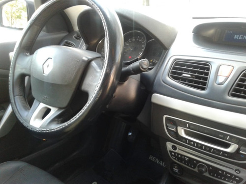 Imagen 8 de 11 de Renault Fluence Luxe 2.0